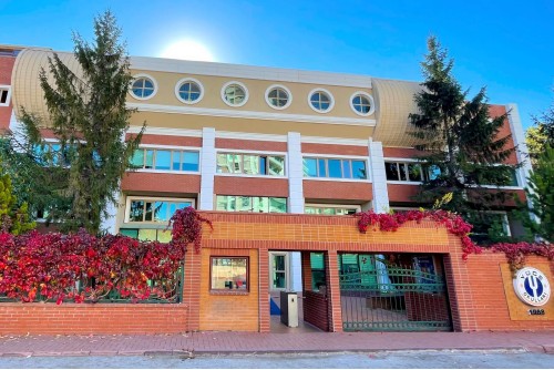 Yüce Okulları Yüce Okulları
